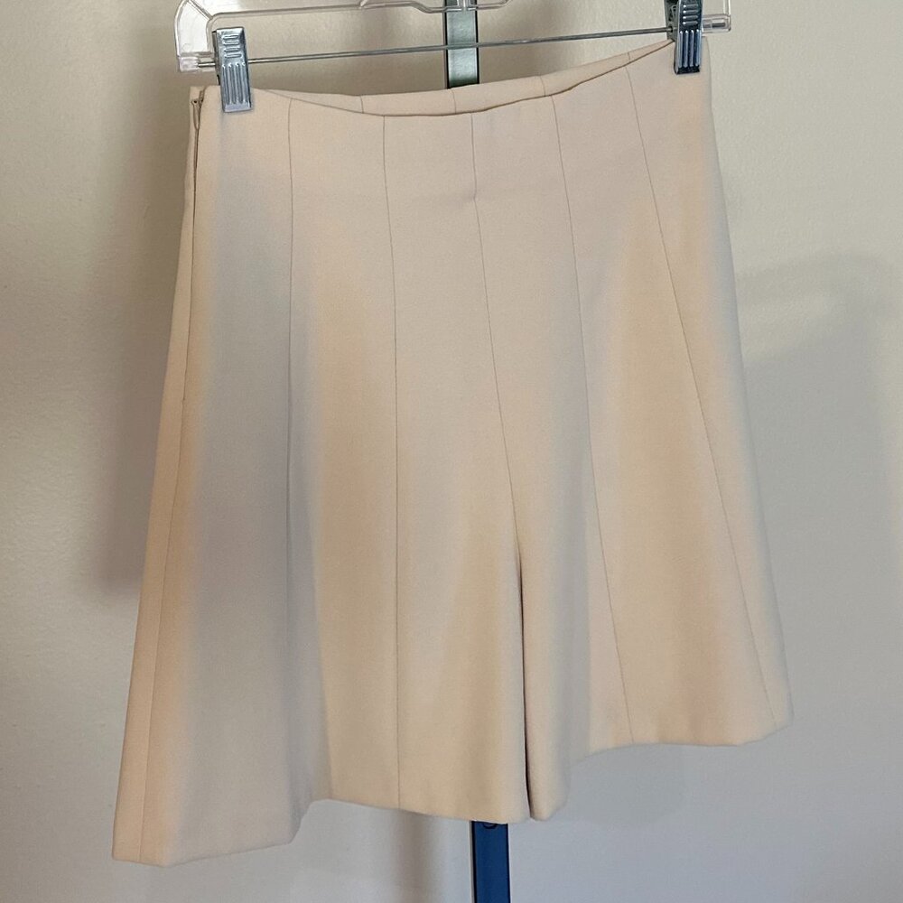 ZARA High-Waisted Pleated Shorts - Beige - XS